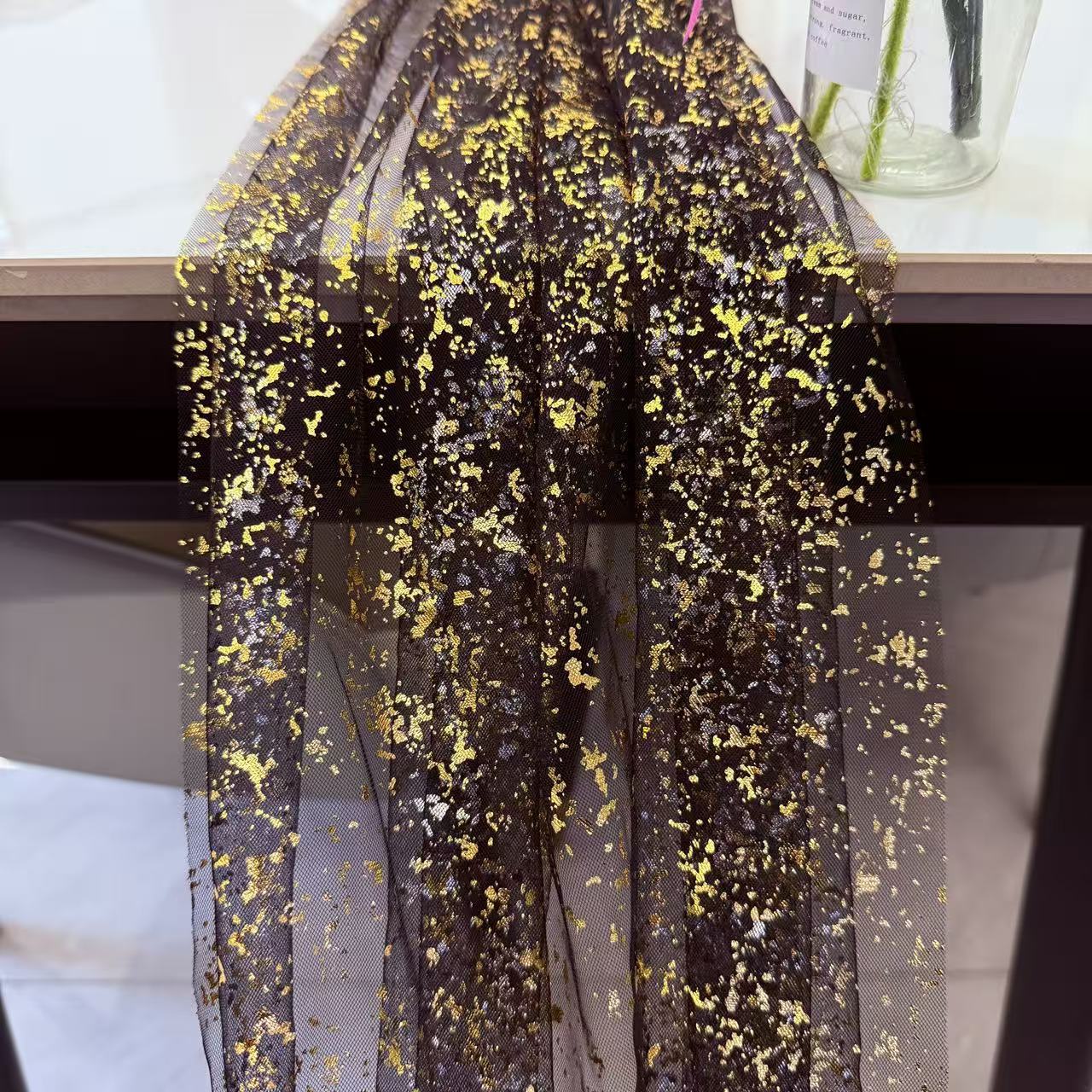 Black Gold Table Runner Hot St - đánh giá và giá Home Office News